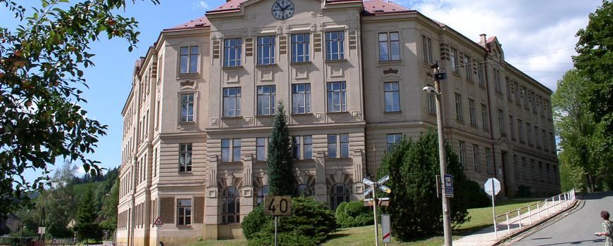 Stěhovací služby   Teplice nad Metují