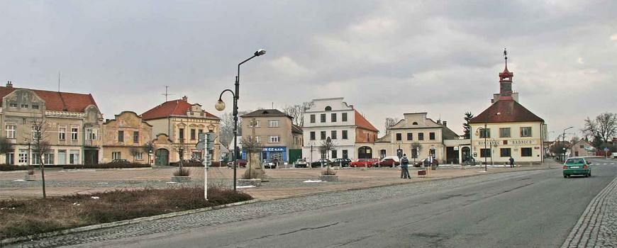 Stěhovací služby    Dašice