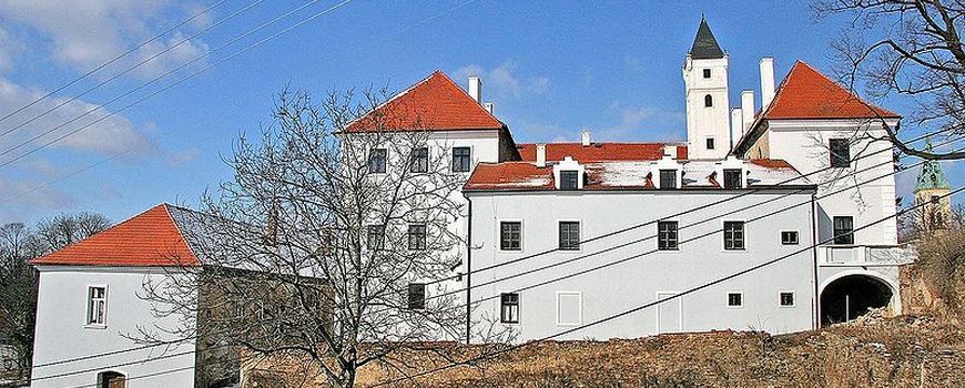 Stěhovací služby  Zásmuky