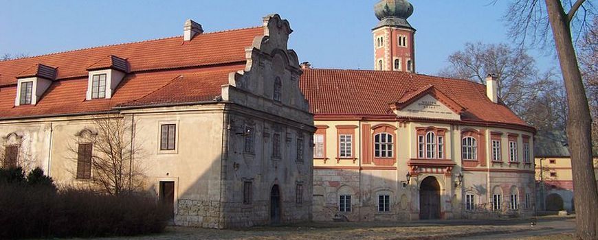 Stěhovací služby  Liběchov