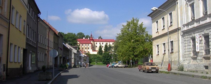 Stěhovací služby   Bezdružice