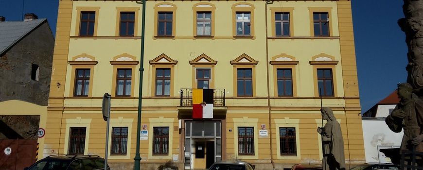 Stěhovací služby  Touškov