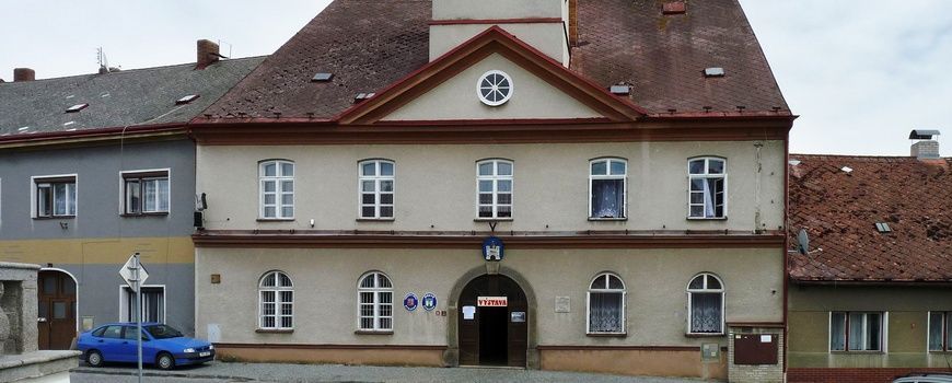 Stěhovací služby  Strážov