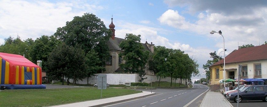 Stěhovací služby   Vroutek