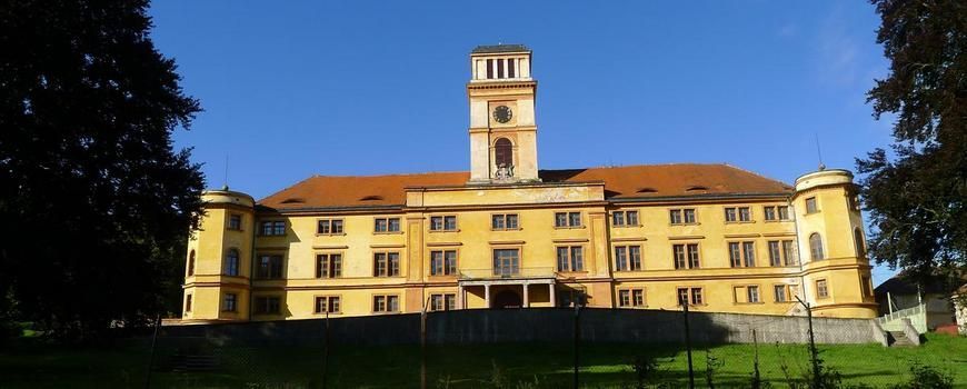 Stěhovací služby  Nalžovské  Hory